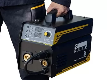 Полуавтомат КЕДР UltraMIG-200P Compact (220В, 20-200А) Полуавтомат КЕДР UltraMIG-200P Compact (220В, 20-200А)