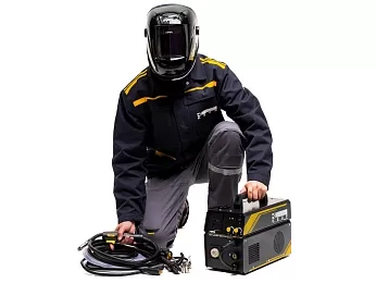 Полуавтомат КЕДР UltraMIG-180 Compact (220В, 40-180А) Полуавтомат КЕДР UltraMIG-180 Compact (220В, 40-180А)